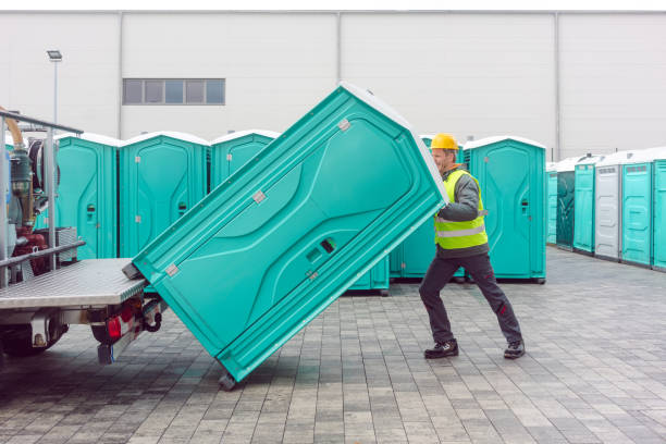 Best Portable bathroom rental  in Albert Lea, MN