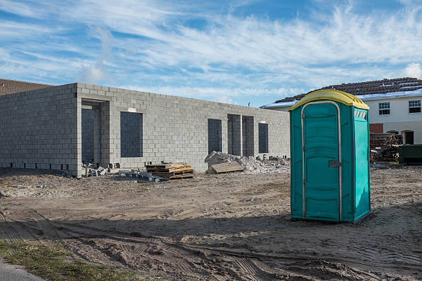 Best Portable restroom trailer rental  in Albert Lea, MN